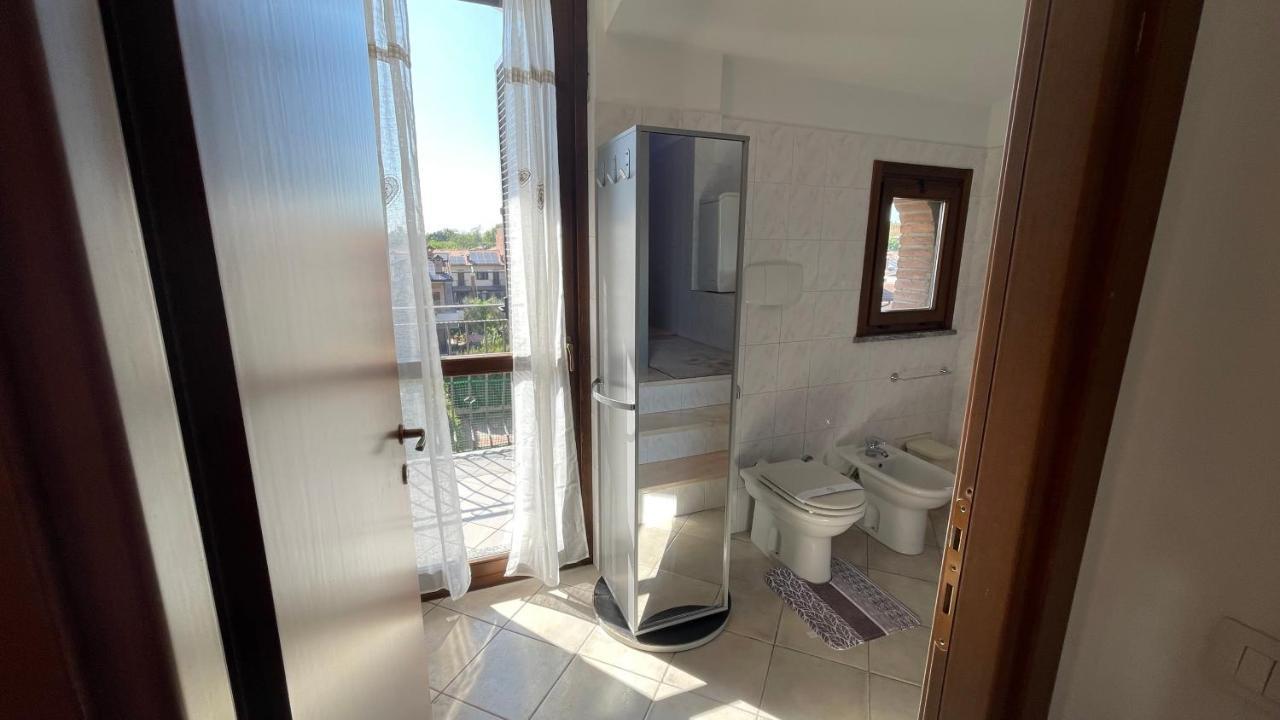Dehomes - Relax & Business Apartments Буччинаско Экстерьер фото