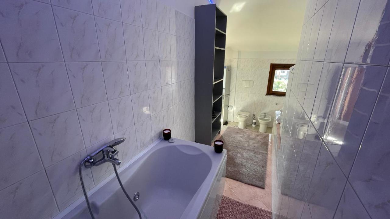 Dehomes - Relax & Business Apartments Буччинаско Экстерьер фото
