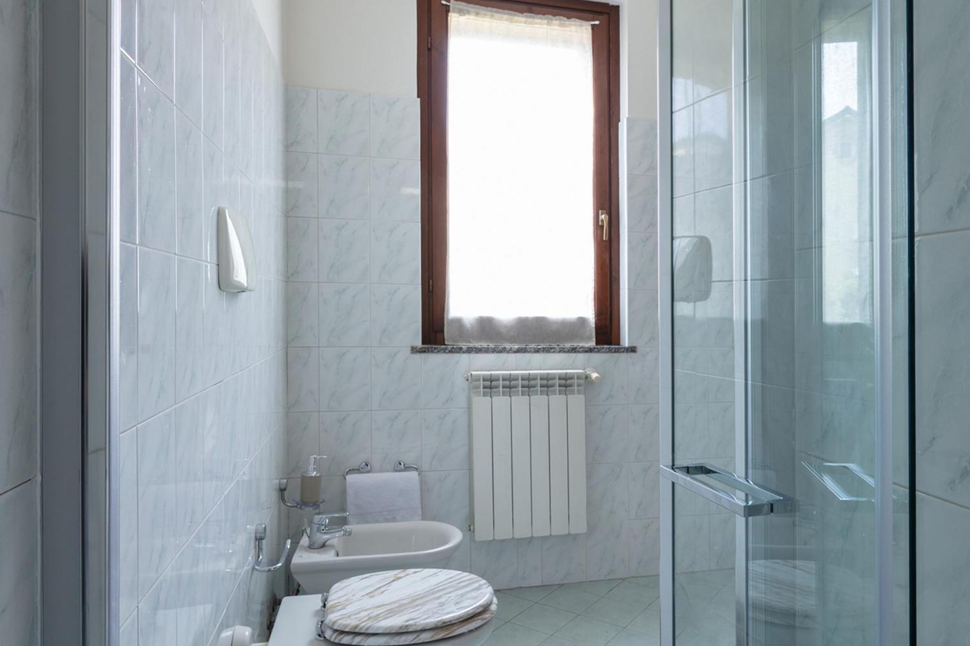 Dehomes - Relax & Business Apartments Буччинаско Экстерьер фото