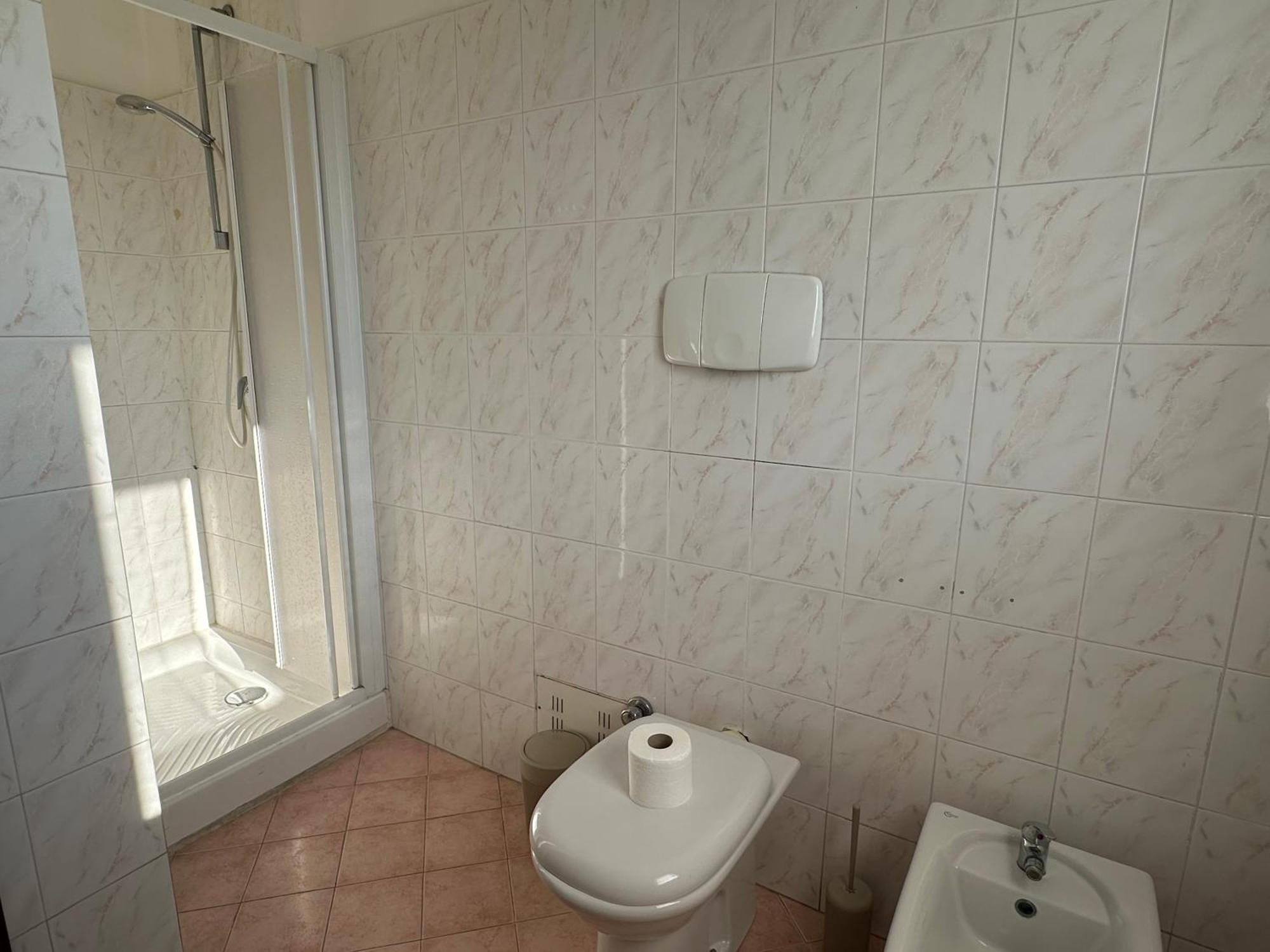Dehomes - Relax & Business Apartments Буччинаско Экстерьер фото